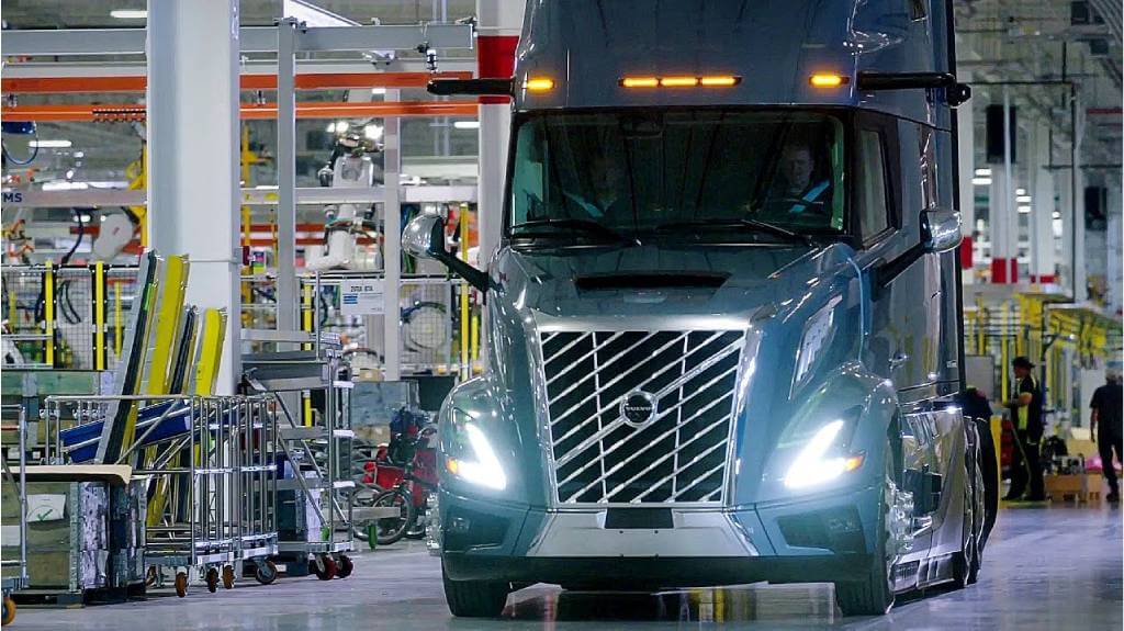 Volvo Trucks Invests US$1Billion in New Plant in Nuevo León
